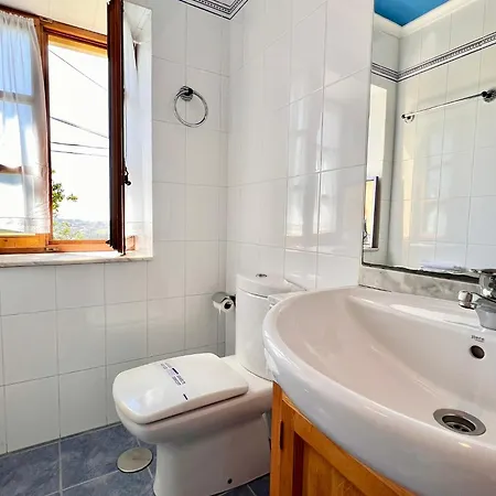 Cueto Hills - Monabri 公寓 *