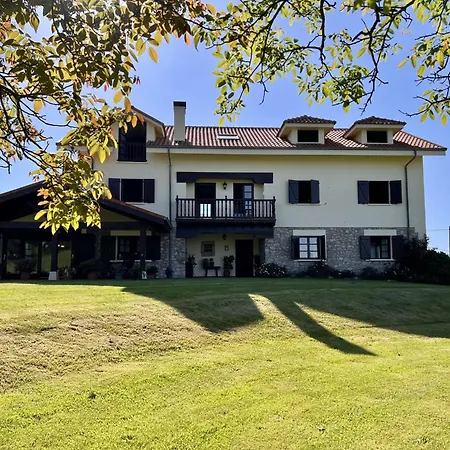 Cueto Hills - Monabri *